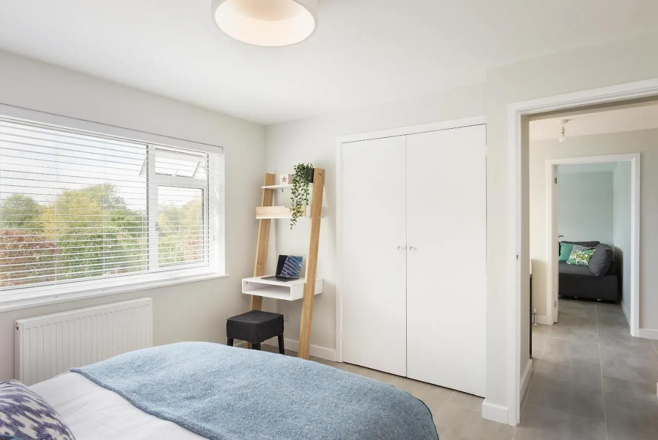River Retreat Apartment Exeter - River Views & Parking United Kingdom